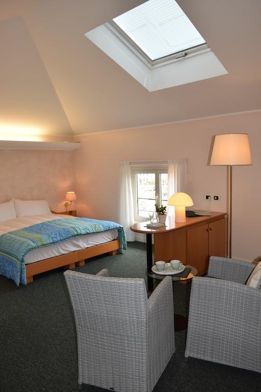 Hotel La Villa Gravedona Szoba fotó